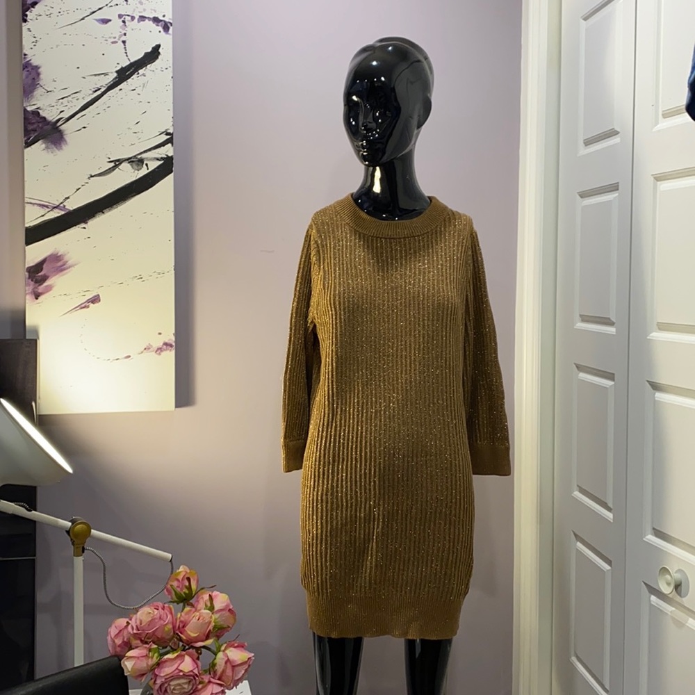 Gold length dress